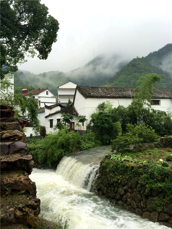 �½���Ϫ����ԭ��̬����